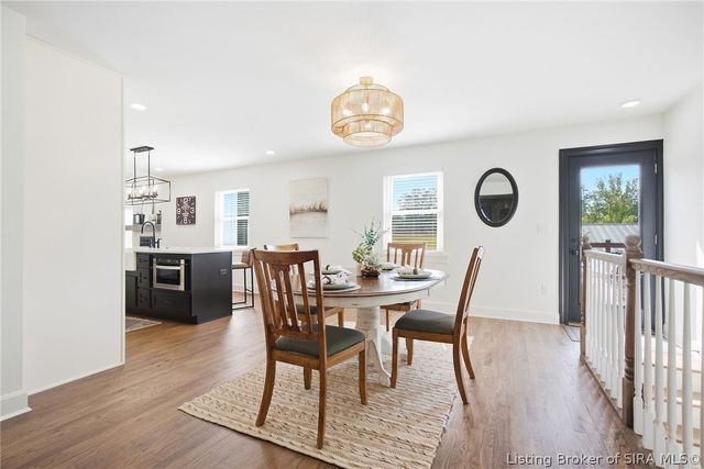 1809 Woodland Road, New Albany, IN 47150