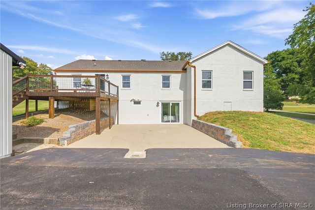 1809 Woodland Road, New Albany, IN 47150