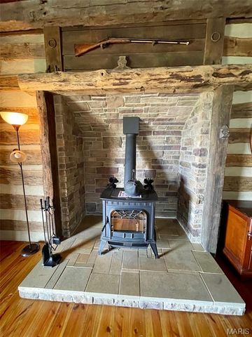 1555 Madison 530, Fredericktown, MO 63645