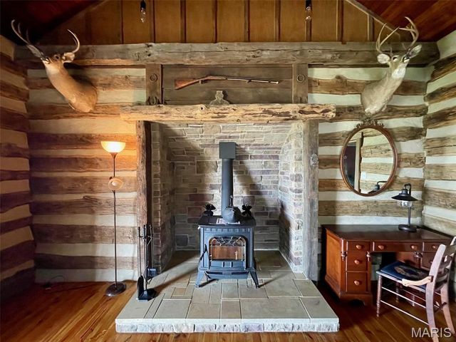 1555 Madison 530, Fredericktown, MO 63645