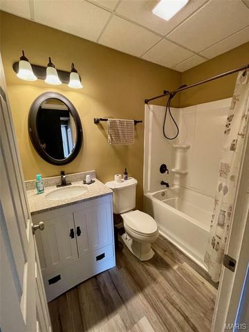 1555 Madison 530, Fredericktown, MO 63645