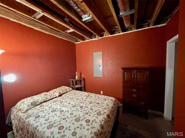 1555 Madison 530, Fredericktown, MO 63645