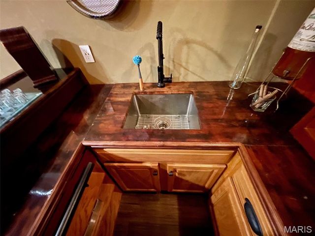 1555 Madison 530, Fredericktown, MO 63645