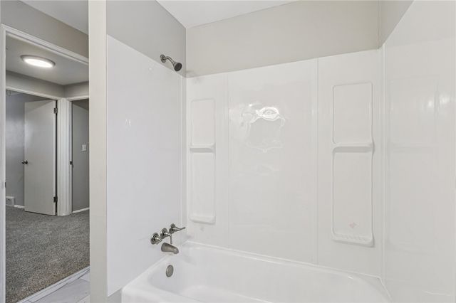 537 Fieldstone Dr, Monroeville, PA 15146