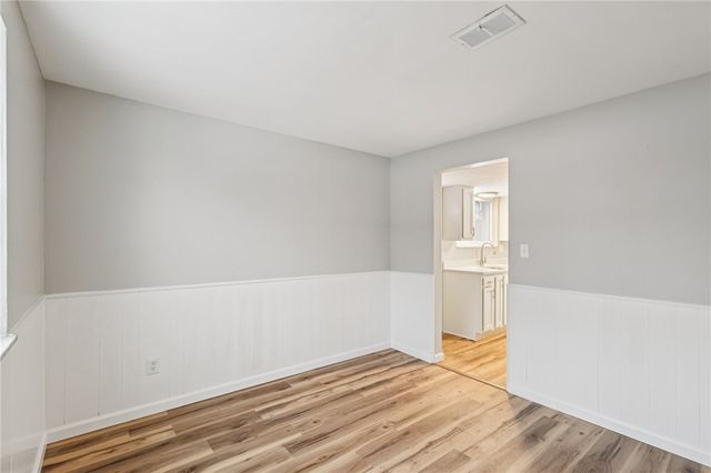 537 Fieldstone Dr, Monroeville, PA 15146