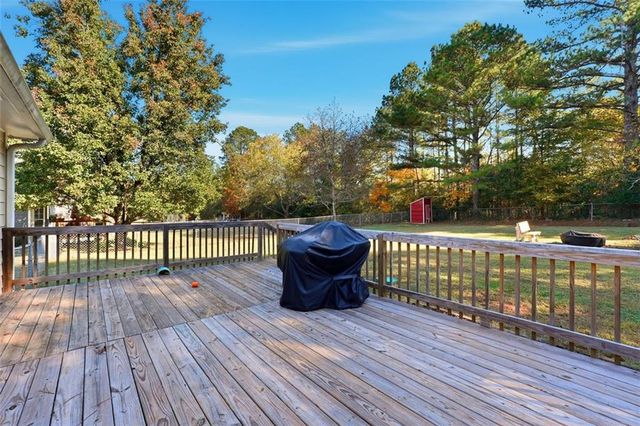 237 WHITE PINES Drive, Dallas, GA 30157