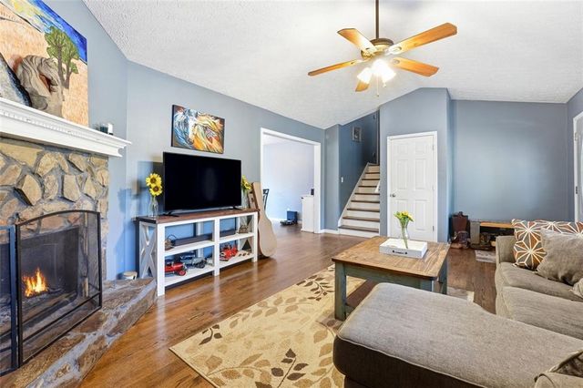 237 WHITE PINES Drive, Dallas, GA 30157