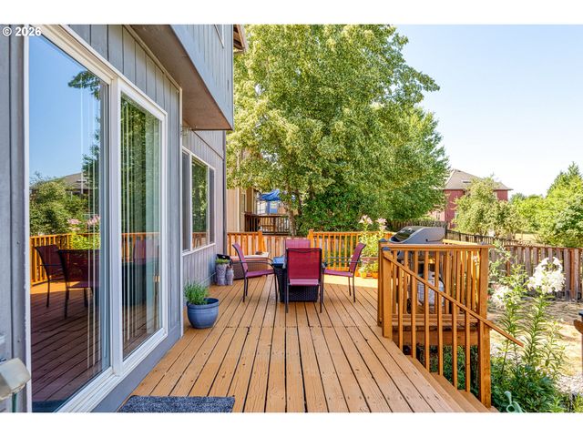 2622 STRASBURG Dr, Forest Grove, OR 97116