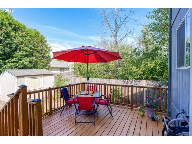 2622 STRASBURG Dr, Forest Grove, OR 97116