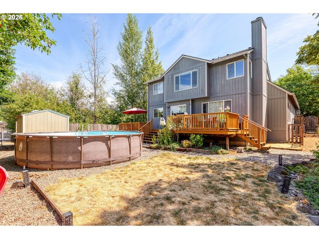 2622 STRASBURG Dr, Forest Grove, OR 97116