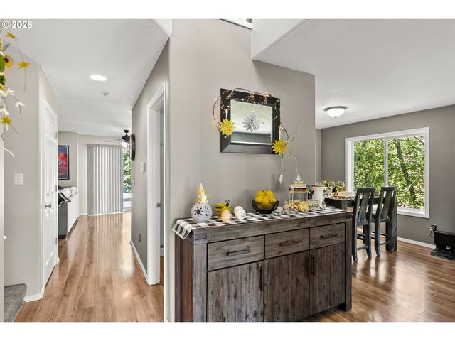 2622 STRASBURG Dr, Forest Grove, OR 97116