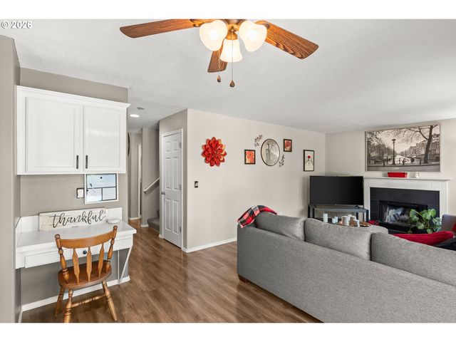 2622 STRASBURG Dr, Forest Grove, OR 97116