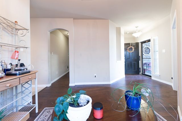 1161 Crest Breeze Drive, Fort Worth, TX 76052