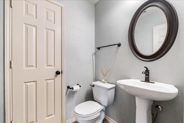 1515 Dillon Lake BND, Leander, TX 78641