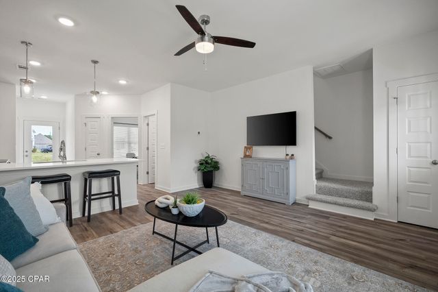 5880 Tyndall Place, Panama City, FL 32404