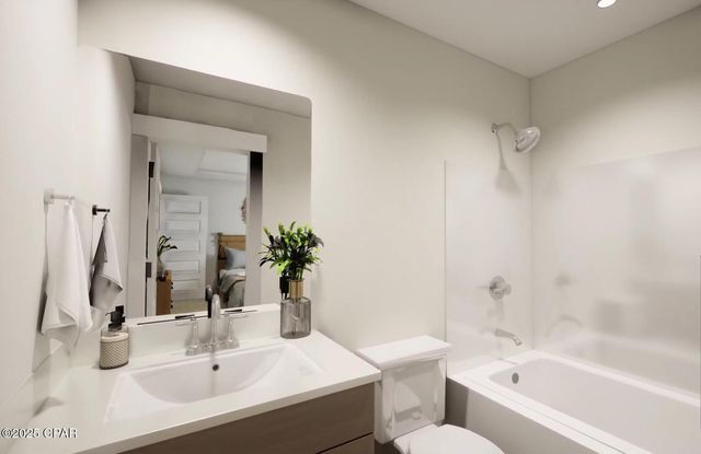 5880 Tyndall Place, Panama City, FL 32404