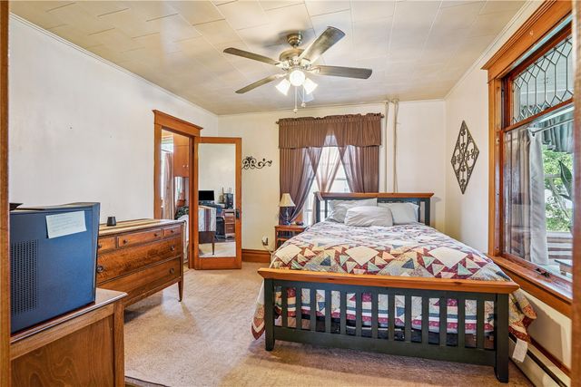 501 Jefferson Avenue, Lowden, IA 52255