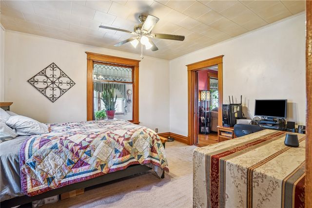 501 Jefferson Avenue, Lowden, IA 52255