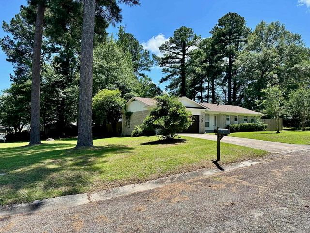 414 Newcomb Cove, Benton, AR 72015