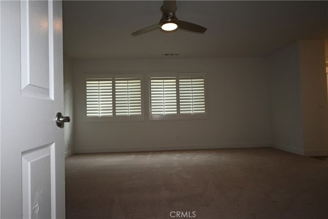 93 Linhaven, Irvine, CA 92602