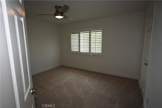 93 Linhaven, Irvine, CA 92602