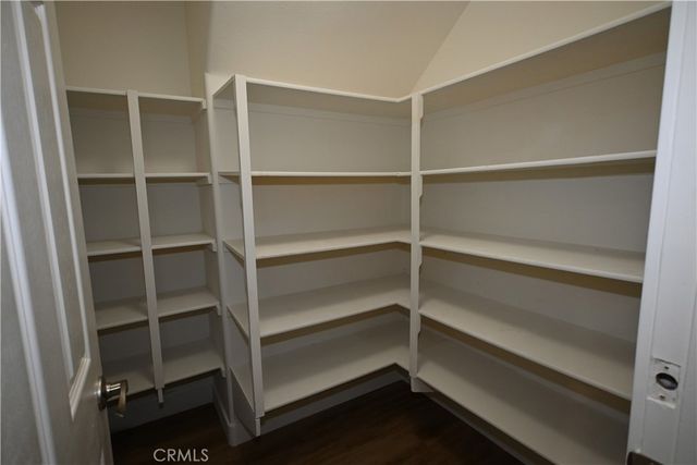 93 Linhaven, Irvine, CA 92602