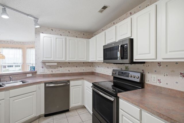 1037 Vestry Dr., Murrells Inlet, SC 29576
