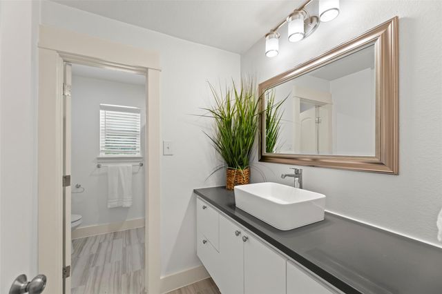 10611 Deerwood Road, Houston, TX 77042