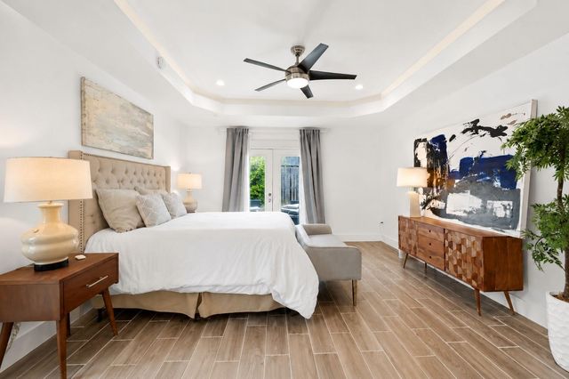 10611 Deerwood Road, Houston, TX 77042