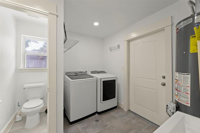 10611 Deerwood Road, Houston, TX 77042
