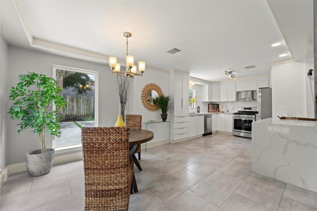 10611 Deerwood Road, Houston, TX 77042