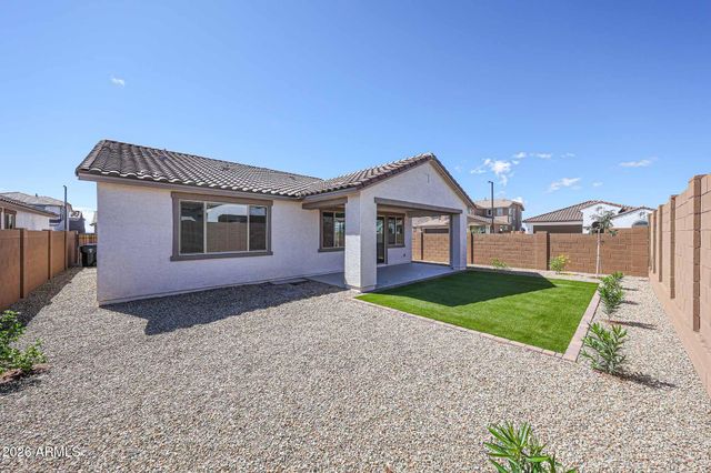 14828 W SMOKETREE Drive, Surprise, AZ 85387