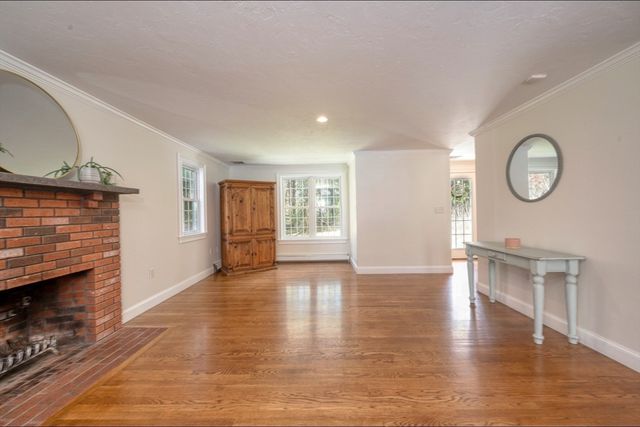 11 Heather's Path, Plympton, MA 02367