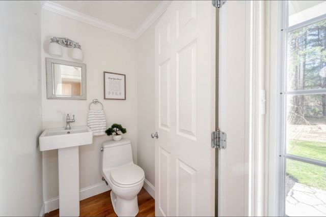 11 Heather's Path, Plympton, MA 02367