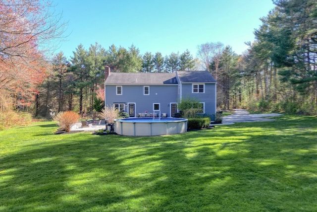 11 Heather's Path, Plympton, MA 02367