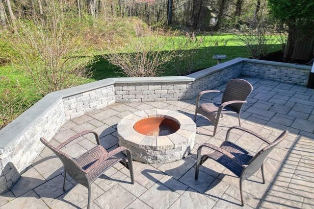 11 Heather's Path, Plympton, MA 02367