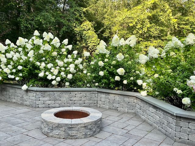 11 Heather's Path, Plympton, MA 02367