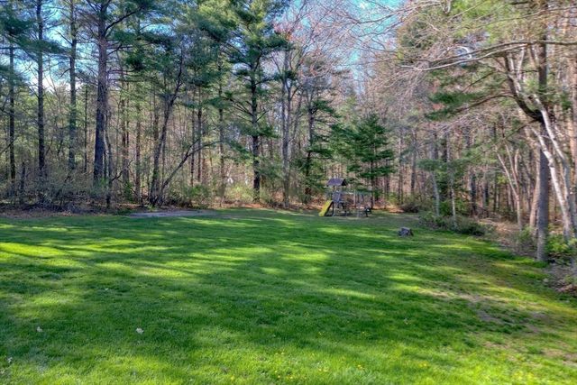 11 Heather's Path, Plympton, MA 02367