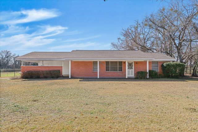 1910 Goodnight Boulevard, Wills Point, TX 75169