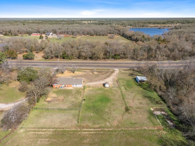 1910 Goodnight Boulevard, Wills Point, TX 75169