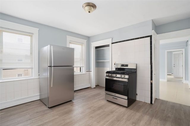 347 Douglas Avenue, Providence, RI 02908