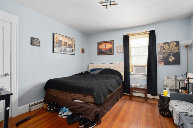 347 Douglas Avenue, Providence, RI 02908