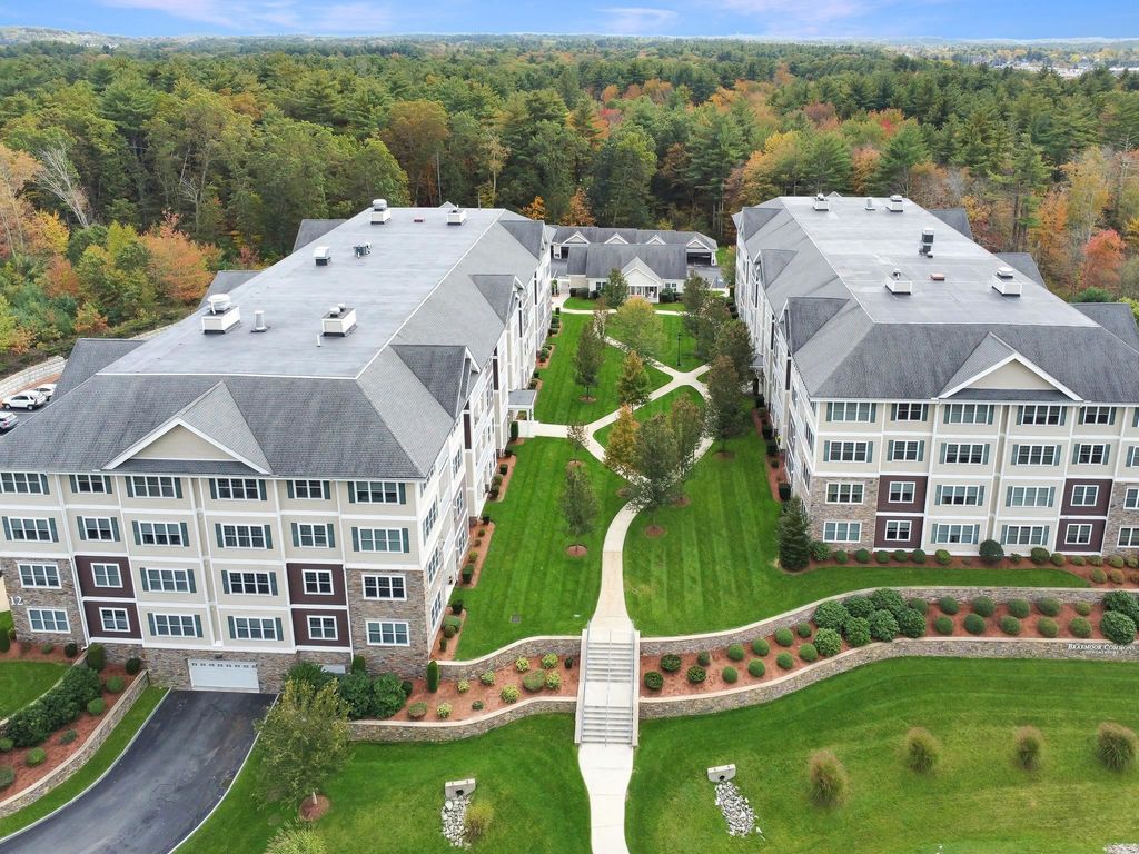 12 Braemoor Woods Rd Unit 206, Salem, NH 03079