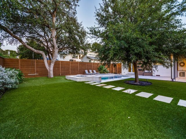 5615 Brookstown Drive, Dallas, TX 75230