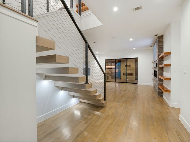 5615 Brookstown Drive, Dallas, TX 75230