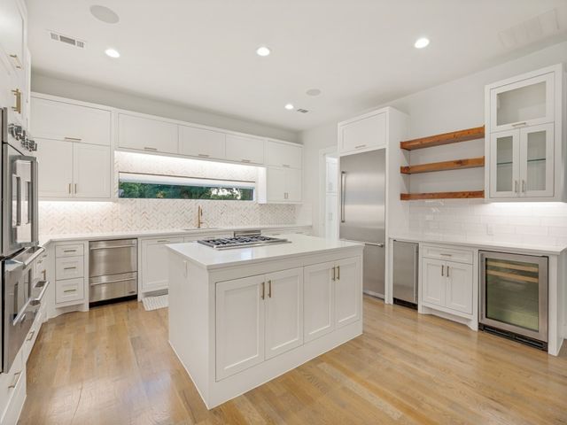 5615 Brookstown Drive, Dallas, TX 75230