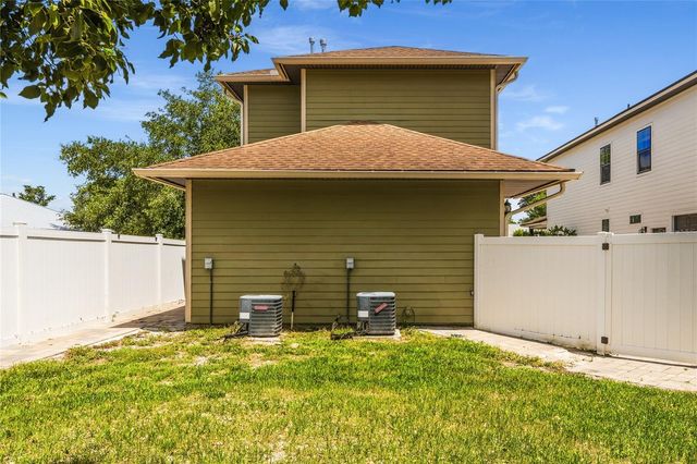 276 W BAY AVENUE, Longwood, FL 32750
