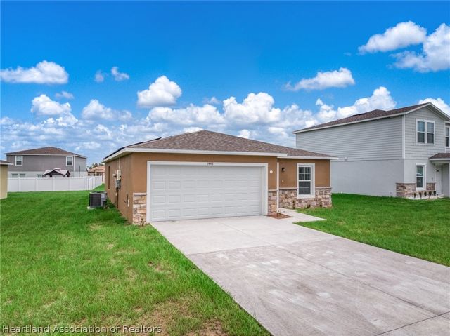 1448 Stone Ridge Circle, Sebring, FL 33870