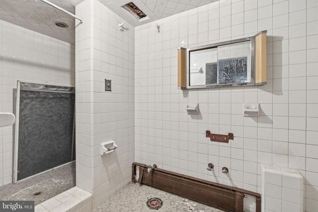 116 N SPRINGFIELD RD, Clifton Heights, PA 19018