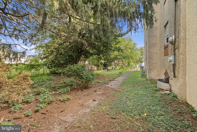 116 N SPRINGFIELD RD, Clifton Heights, PA 19018